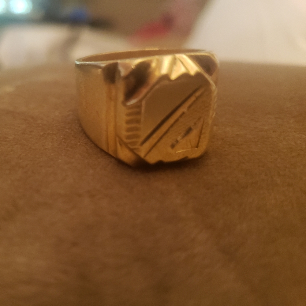 18k Gold Mens Ring